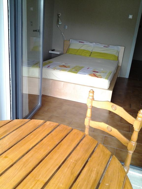 Elsa Apartment Agios Ioannis  エクステリア 写真